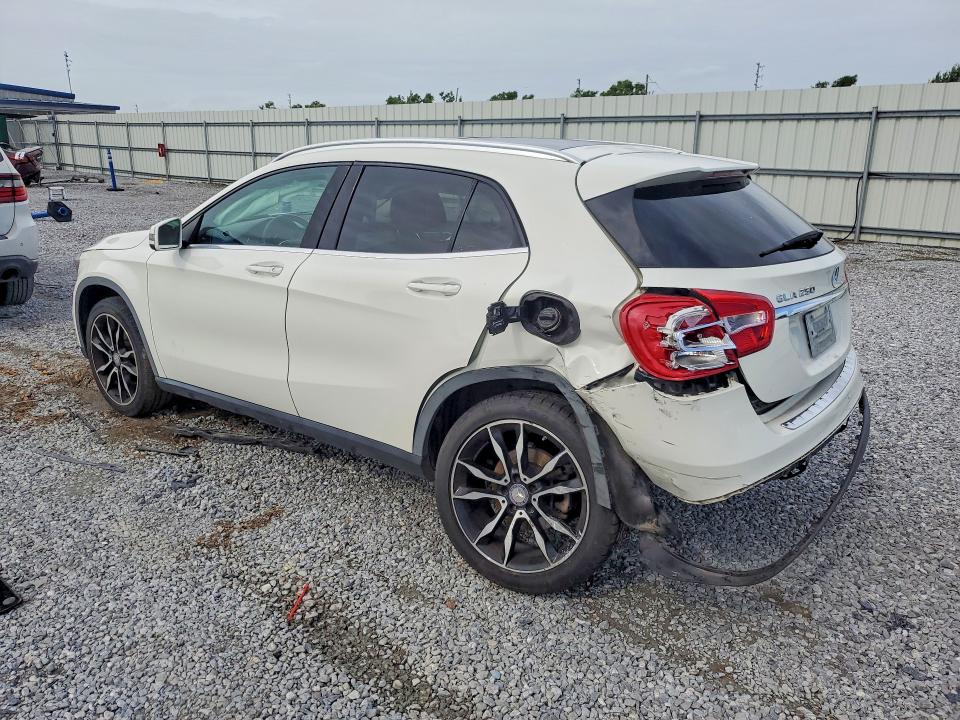 2015 Mercedes-benz Gla-klasse VIN WDCTG4EB5FJ170698 COPART salvage auction — REAR END, TX - SALVAGE VEHICLE TITLE, sold $2,150 on 2026-07-06 (photo 2)