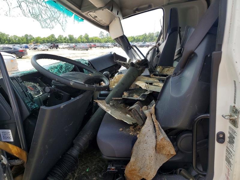 2025 Isuzu VIN 54DK6S1F6SSA02427 COPART salvage auction — FRONT END, Tx - Salvage Vehicle Title, sold $125 on 2026-09-04 (photo 7)