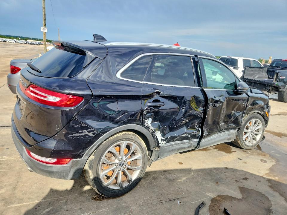 2019 Lincoln Mkc VIN 5LMCJ2D99KUL45871 COPART salvage auction — SIDE, Tx - Certificate Of Title (P), sold $3,500 on 2026-07-09 (photo 3)