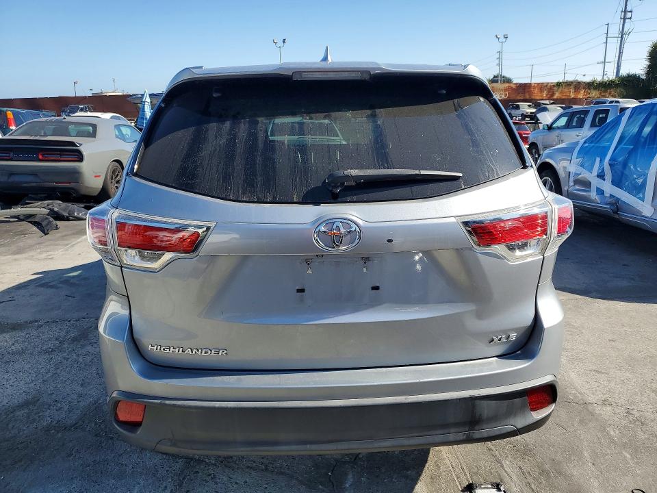 2015 Toyota VIN 5TDKKRFHXFS074522 COPART salvage auction — SIDE, Ca - Salvage Certificate, sold $8,900 on 2026-07-08 (photo 6)