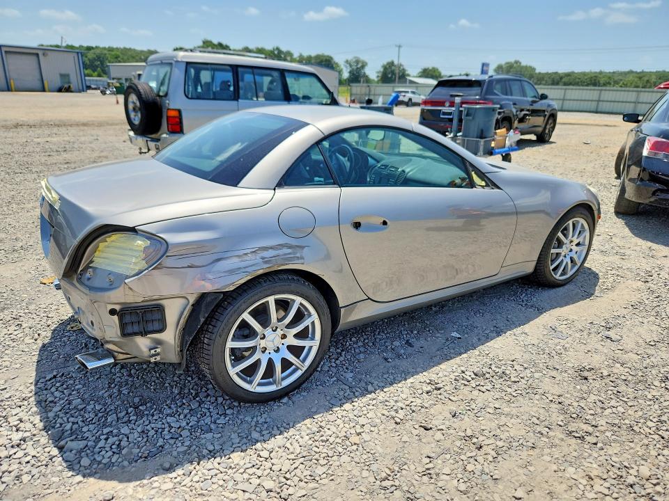 2005 Mercedes-benz Slk-klasse VIN WDBWK56FX5F040702 COPART salvage auction — REAR END, Ar - Cert Of Title-Salvage, sold $100 on 2026-07-22 (photo 3)