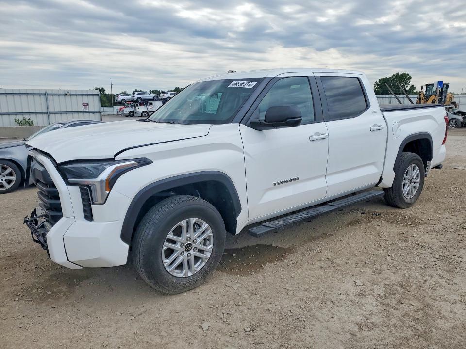 2024 Toyota Tundra VIN 5TFLA5DB0RX142176 — COPART salvage auction photo
