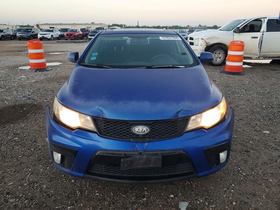 2013 Kia Forte VIN KNAFU6A24D5670660 COPART salvage auction — FRONT END, Tx - Salvage Vehicle Title, sold $875 on 2026-07-09 (photo 5)