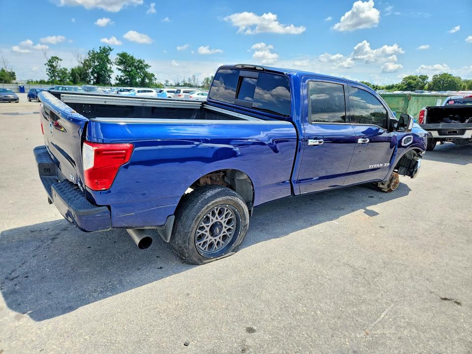 2017 Nissan VIN 1N6BA1F40HN516215 COPART salvage auction — FRONT END, In - Certificate Of Title, sold $5,200 on 2026-07-04 (photo 3)