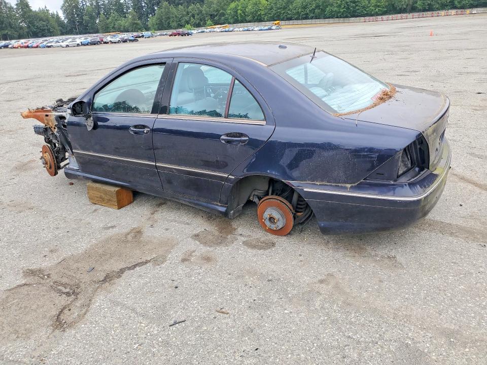 2006 Mercedes-benz C class VIN WDBRF76J26F777606 COPART salvage auction — STRIPPED, Wa - Vehicle Cert Of Ownership-Titl, sold $125 on 2026-07-27 (photo 2)