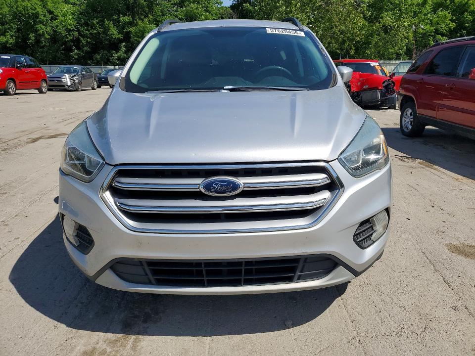 2017 Ford Escape VIN 1FMCU0GD7HUC68165 COPART salvage auction — SIDE, OH - CERT OF TITLE-SALVAGE, sold $1,250 on 2026-07-02 (photo 5)