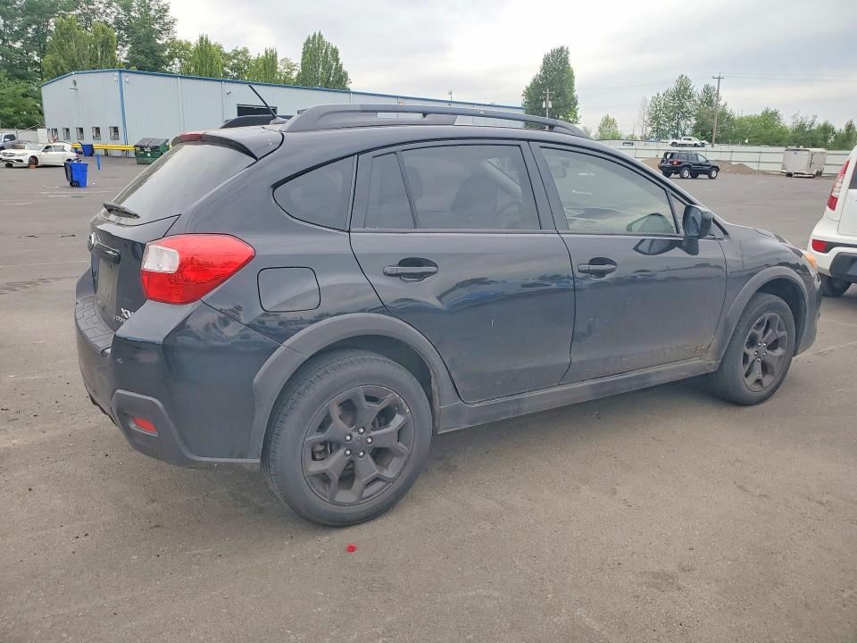 2014 Subaru Xv crosstrek VIN JF2GPAWC0E8250382 COPART salvage auction — MINOR DENT/SCRATCHES, OR - CERTIFICATE OF TITLE, sold $750 on 2026-07-27 (photo 3)