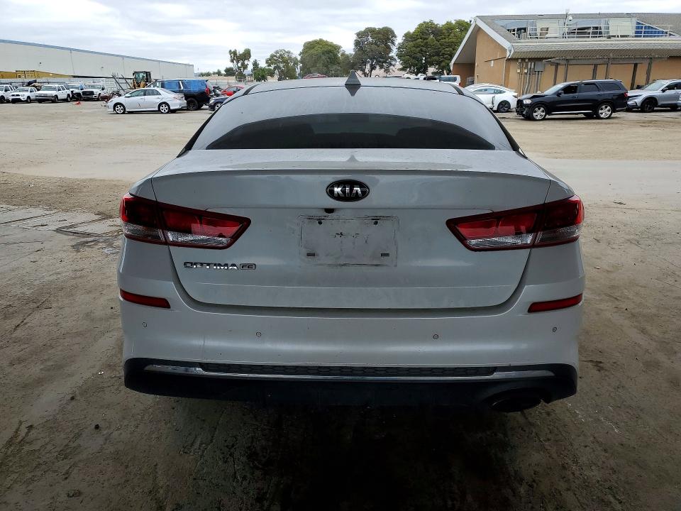 2019 Kia Optima VIN 5XXGT4L34KG305070 COPART salvage auction — VANDALISM, CA - SALVAGE CERTIFICATE, sold $3,800 on 2026-07-14 (photo 6)