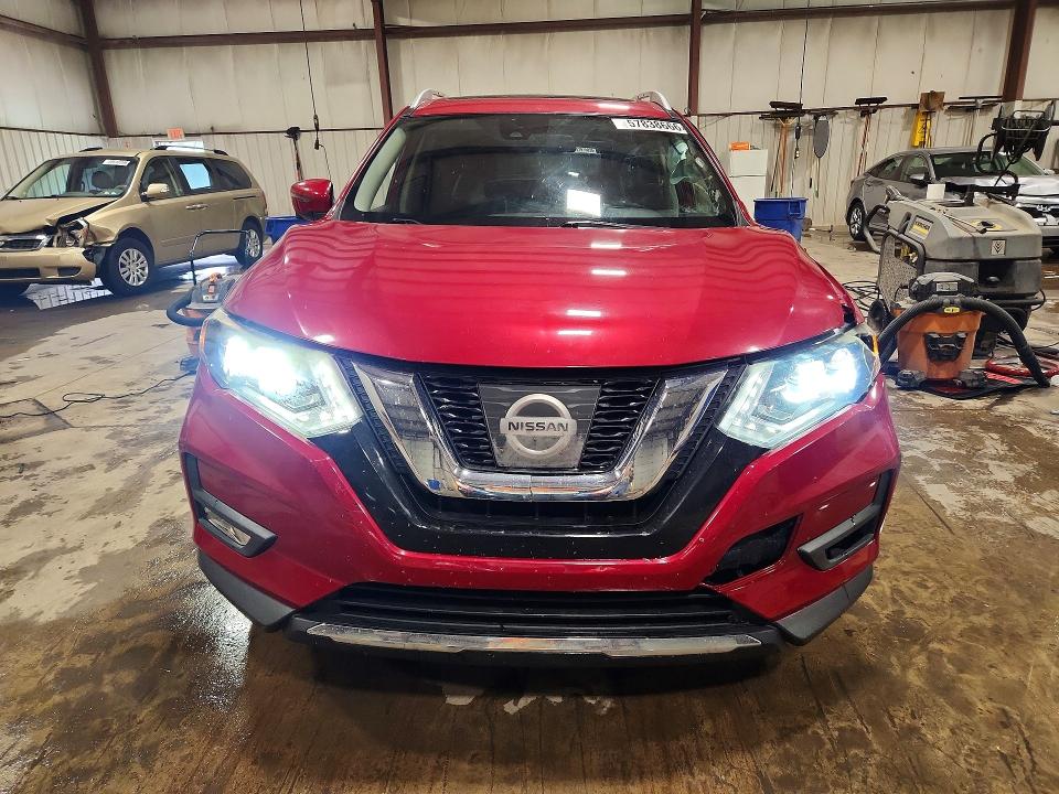 2017 Nissan Rogue VIN JN8AT2MV4HW283674 COPART salvage auction — ALL OVER, PA - CERTIFICATE OF SALVAGE, sold $1,050 on 2026-07-17 (photo 5)