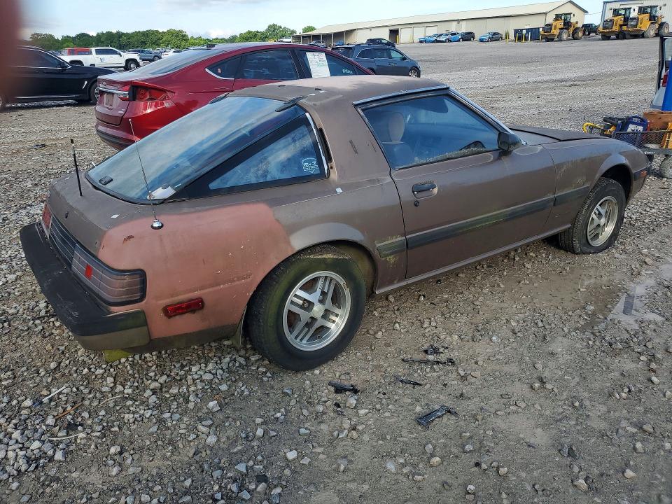 1985 Mazda Rx-7 VIN JM1FB3316F0865557 COPART salvage auction — FRONT END, Tn - Certificate Of Title, sold $700 on 2026-07-02 (photo 3)