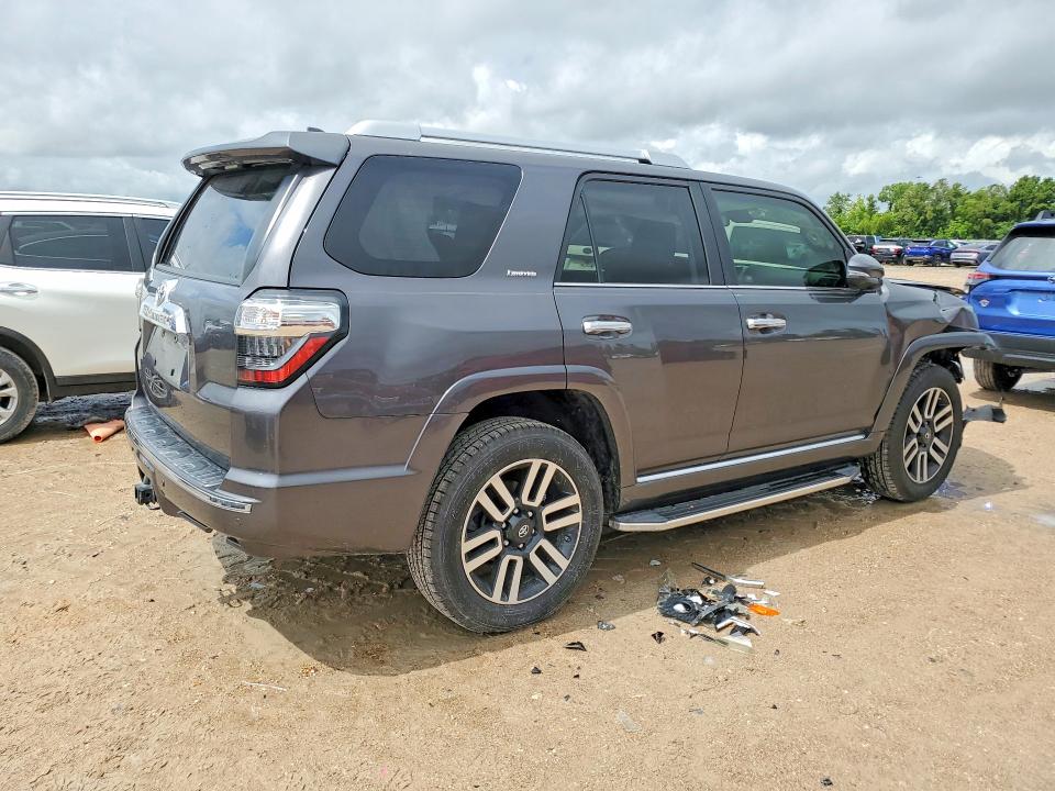 2020 Toyota 4runner VIN JTEBU5JR6L5756958 COPART salvage auction — FRONT END, Tx - Salvage Vehicle Title, sold $8,700 on 2026-07-21 (photo 3)