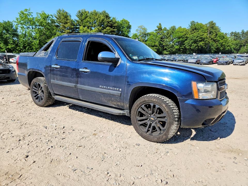 2008 Chevrolet Avalanche VIN 3GNFK12318G139991 COPART salvage auction — MINOR DENT/SCRATCHES, Ma - Certificate Of Title, sold $475 on 2026-07-08 (photo 4)