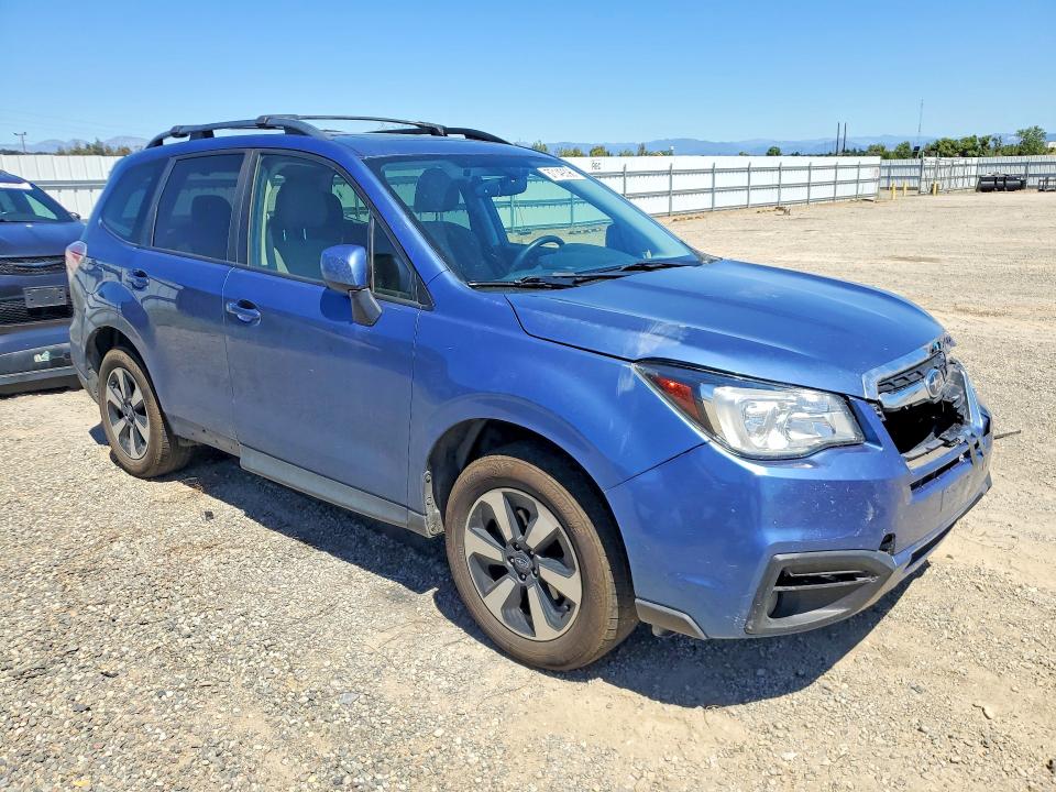 2017 Subaru Forester VIN JF2SJAGC8HH495218 COPART salvage auction — FRONT END, Ca - Salvage Certificate, sold $1,900 on 2026-07-17 (photo 4)