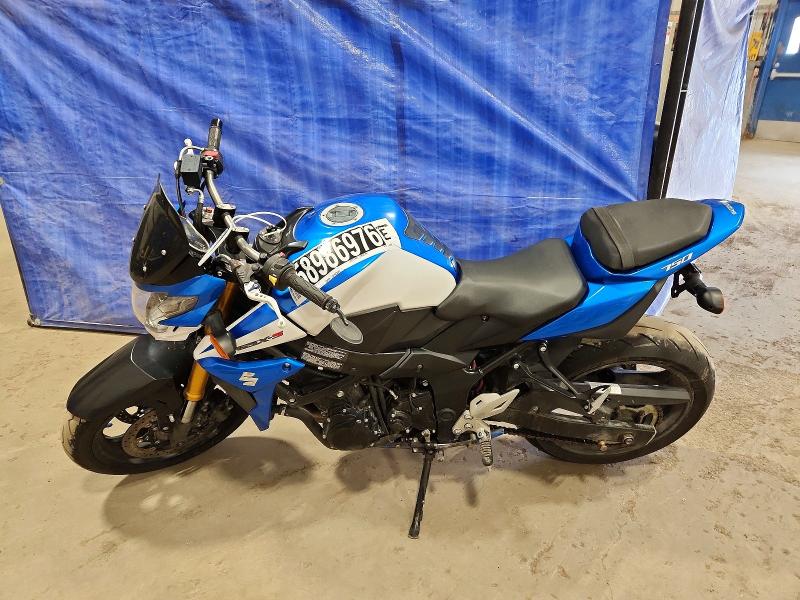 2015 Suzuki Gsx-s750 VIN JS1GR7NA0F2100802 COPART salvage auction — MINOR DENT/SCRATCHES, On - Permit No Brand - Unfit (P), sold $2,650 on 2026-07-15 (photo 3)
