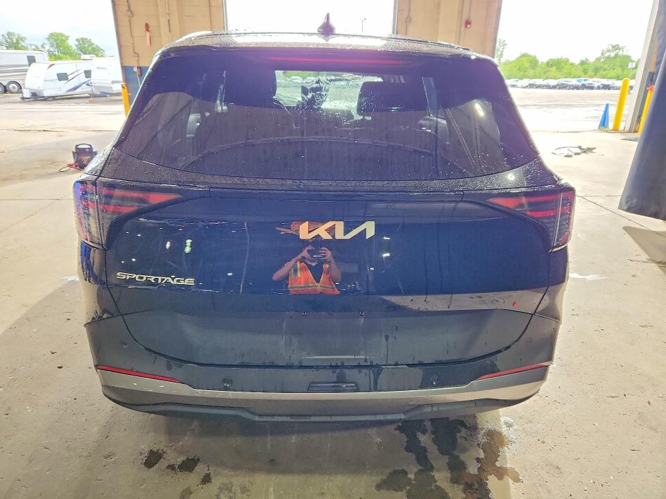 2026 Kia Sportage VIN 5XYK23DF0TG364470 COPART salvage auction — FRONT END, MI - SCRAP CERTIFICATE OF TITLE, sold $3,850 on 2026-07-24 (photo 6)