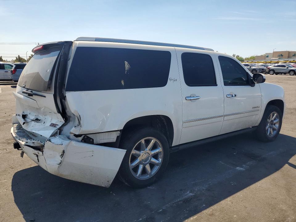 2014 Gmc Yukon VIN 1GKS2MEF7ER106055 COPART salvage auction — REAR END, Nv - Salvage Title, sold $975 on 2026-08-03 (photo 3)