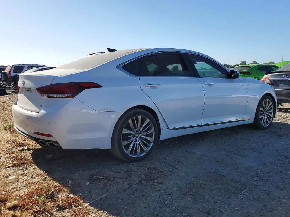 2015 Hyundai Genesis VIN KMHGN4JFXFU019226 COPART salvage auction — FRONT END, Ca - Dis/Dlr/Exp Only Clean Title, sold $15 on 2026-07-21 (photo 3)