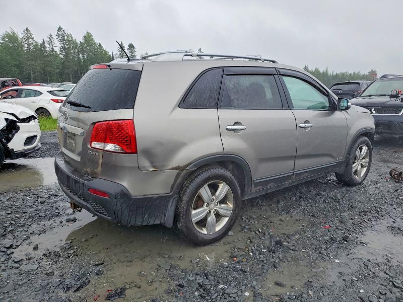 2012 Kia VIN 5XYKUDA29CG288846 COPART salvage auction — FRONT END, Qc - Gravement Accidente, sold $300 on 2026-07-21 (photo 3)