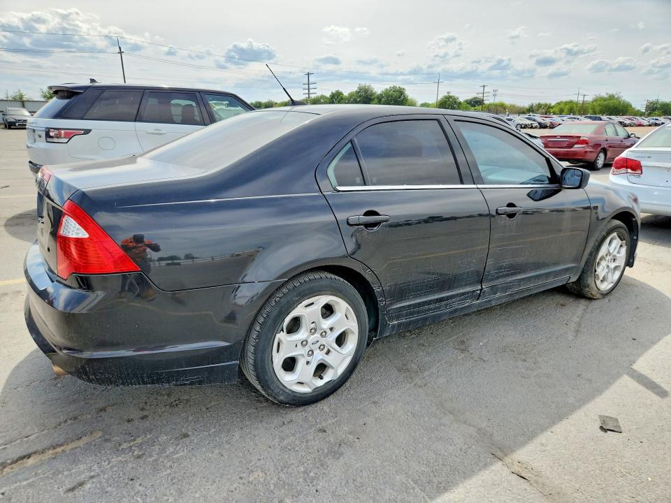 2011 Ford Fusion VIN 3FAHP0HA2BR150132 COPART salvage auction — SIDE, Id - Salvage Certificate Of Title, sold $450 on 2026-07-02 (photo 3)