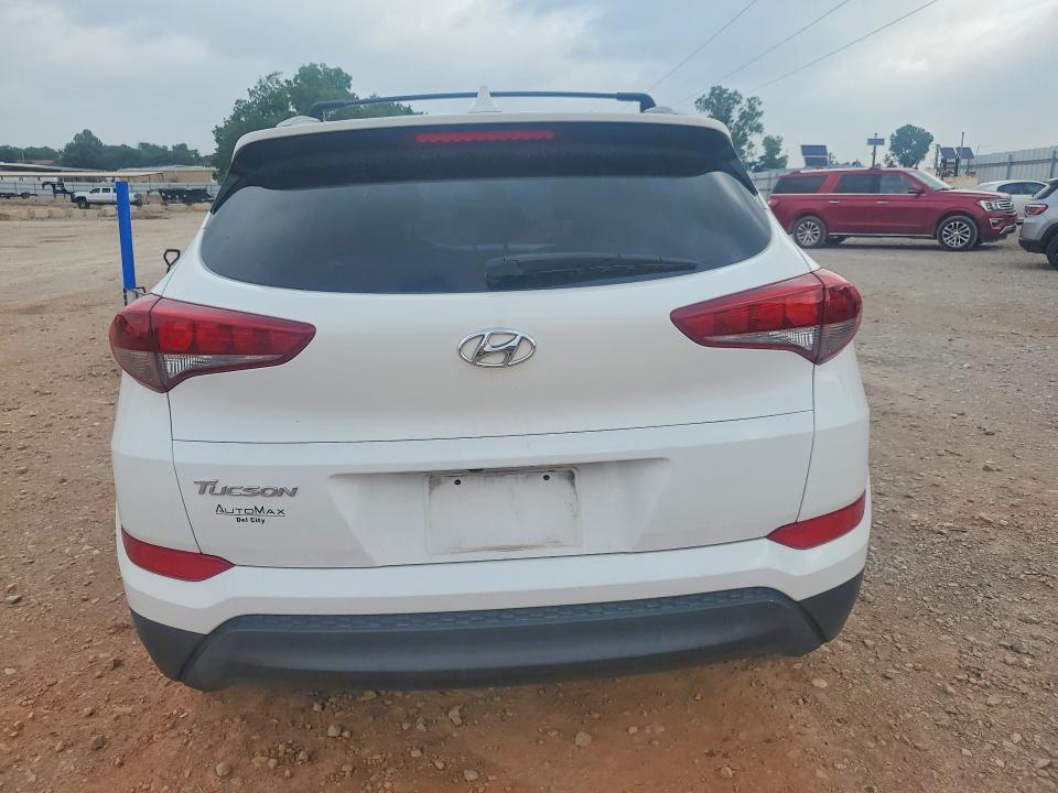 2018 Hyundai Tucson VIN KM8J33A40JU644022 COPART salvage auction — FRONT END, OK - CERT OF TITLE-SALVAGE, sold $3,000 on 2026-07-30 (photo 6)
