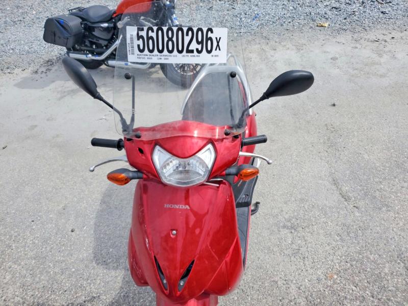 2010 Honda Elite VIN LWBJF1906A1002025 COPART salvage auction — NORMAL WEAR, Fl - Certificate Of Title, sold $325 on 2026-07-14 (photo 5)