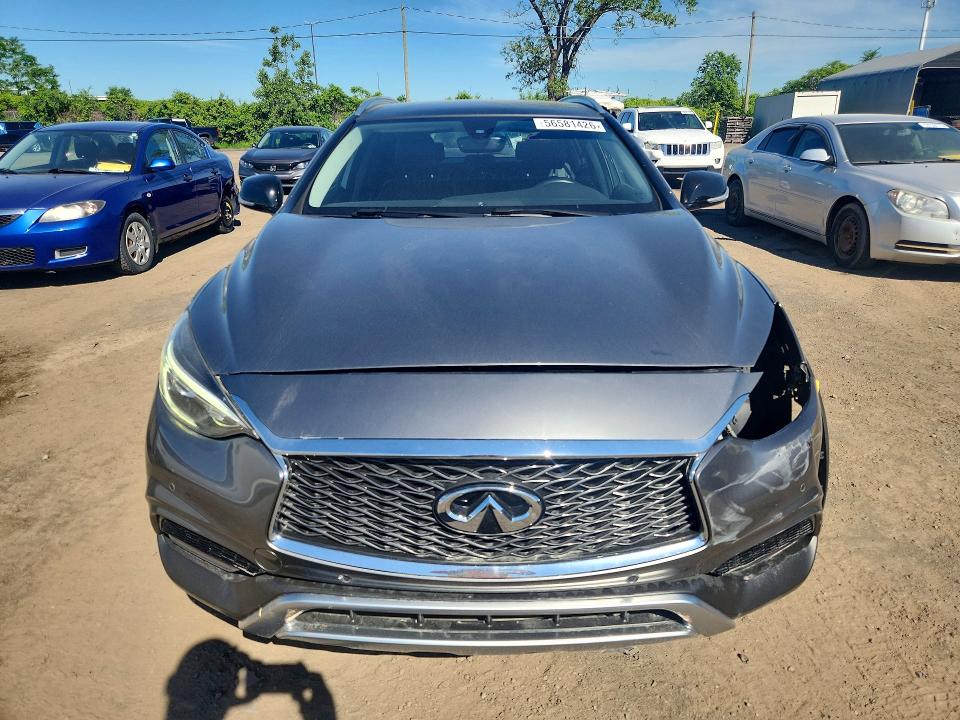 2018 Infiniti Qx30 VIN SJKCH5CR4JA040877 COPART salvage auction — FRONT END, Qc - Gravement Accidente, sold $6,500 on 2026-07-07 (photo 5)