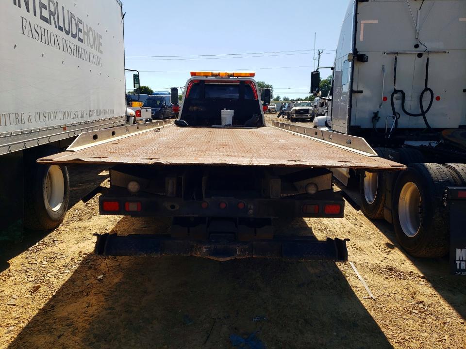 2005 Ford F-650 VIN 3FRNF65F35V202482 COPART salvage auction — MINOR DENT/SCRATCHES, Va - Certificate Of Title, sold $6,300 on 2026-07-29 (photo 6)