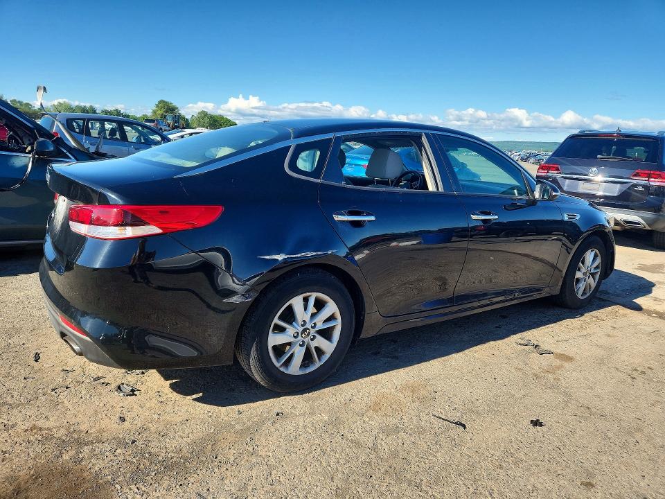2016 Kia Optima VIN 5XXGT4L36GG100017 COPART salvage auction — VANDALISM, Pa - Certificate Of Salvage, sold $1,050 on 2026-07-17 (photo 3)