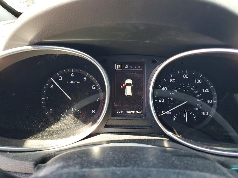 2017 Hyundai Santa fe VIN 5XYZUDLA8HG489910 COPART salvage auction — NORMAL WEAR, MI - DIS/DLR/EXP ONLY CLEAN TITLE, sold $2,650 on 2026-07-09 (photo 9)