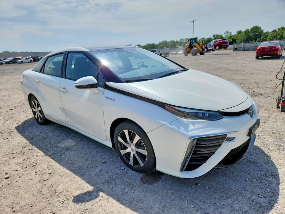2016 Toyota Mirai VIN JTDBVRBD4GA000554 COPART salvage auction — MECHANICAL, Az - Certificate Of Title (P), sold $325 on 2026-07-20 (photo 4)