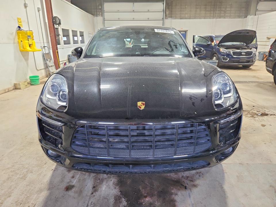 2016 Porsche Macan VIN WP1AB2A51GLB46631 COPART salvage auction — MINOR DENT/SCRATCHES, Wv - Certificate Of Title, sold $9,900 on 2026-07-21 (photo 5)