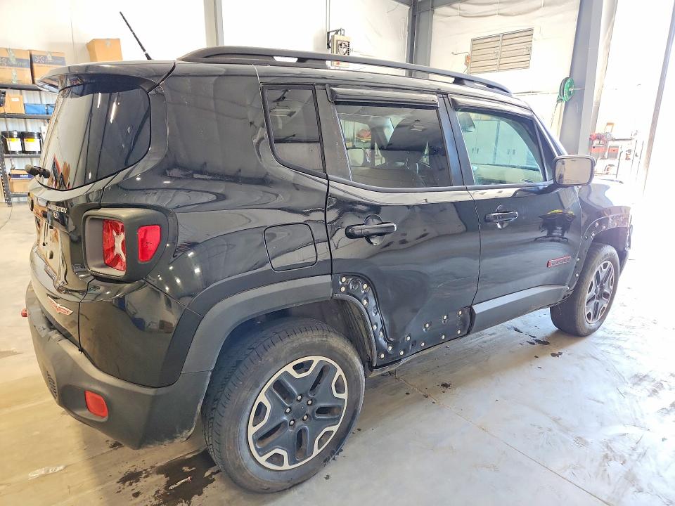 2016 Jeep Renegade VIN ZACCJBCT6GPD67100 COPART salvage auction — FRONT END, Nc - Dealer Only Clean Title, sold $225 on 2026-07-02 (photo 3)