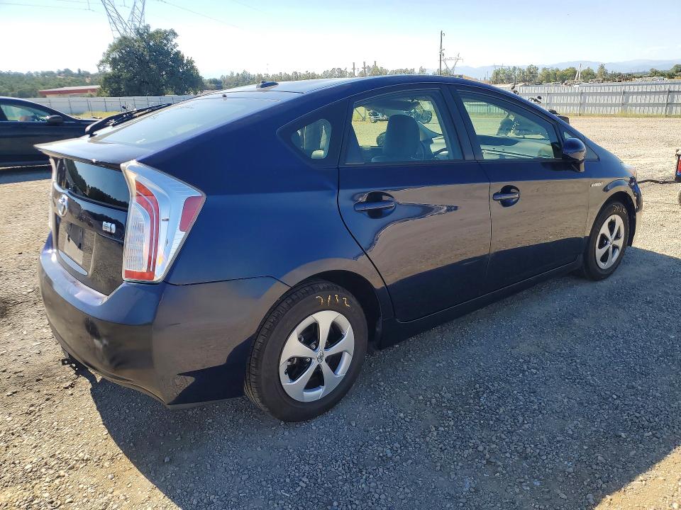 2015 Toyota Prius VIN JTDKN3DU4F0425674 COPART salvage auction — REAR END, Ca - Salvage Certificate, sold $2,450 on 2026-07-06 (photo 3)