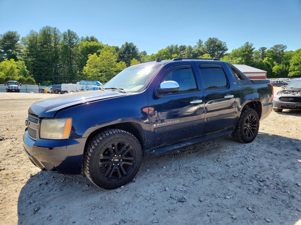 2008 Chevrolet Avalanche VIN 3GNFK12318G139991 COPART salvage auction — MINOR DENT/SCRATCHES, Ma - Certificate Of Title, sold $475 on 2026-07-08 (photo 1)