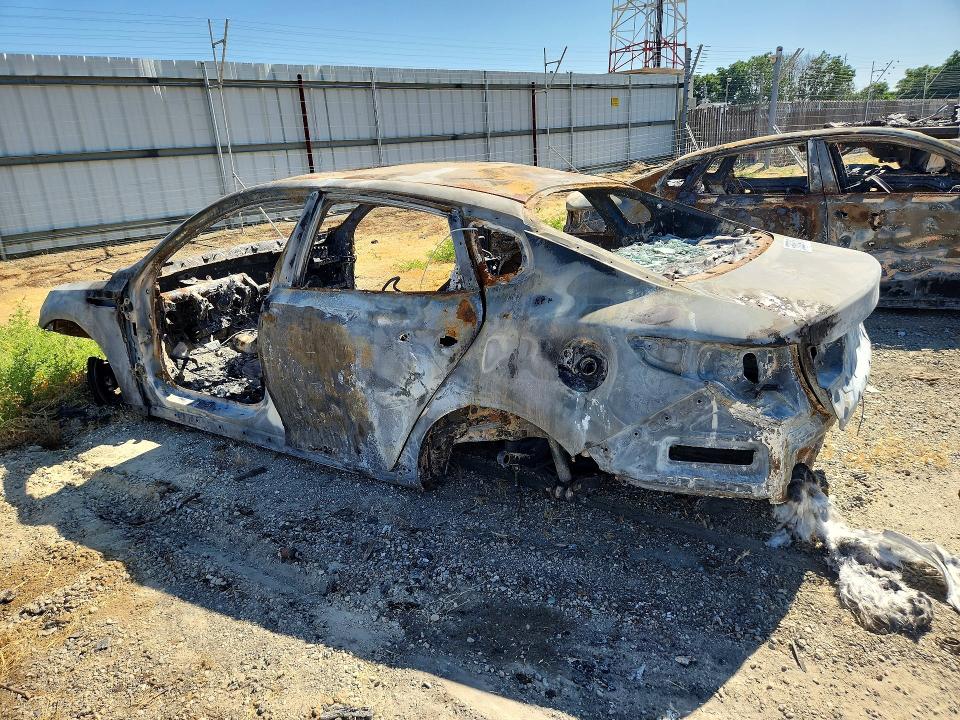 2018 Kia Optima VIN 5XXGT4L33JG235298 COPART salvage auction — BURN, CA - NON-REPAIRABLE VEHICLE CERT, sold $225 on 2026-07-17 (photo 2)