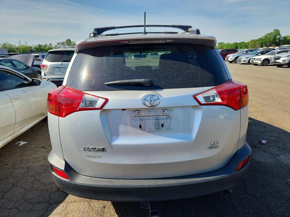 2015 Toyota Rav4 VIN JTMBFREV0FD152393 COPART salvage auction — FRONT END, CT - CERT OF TITLE-SALVAGE, sold $4,500 on 2026-07-07 (photo 6)