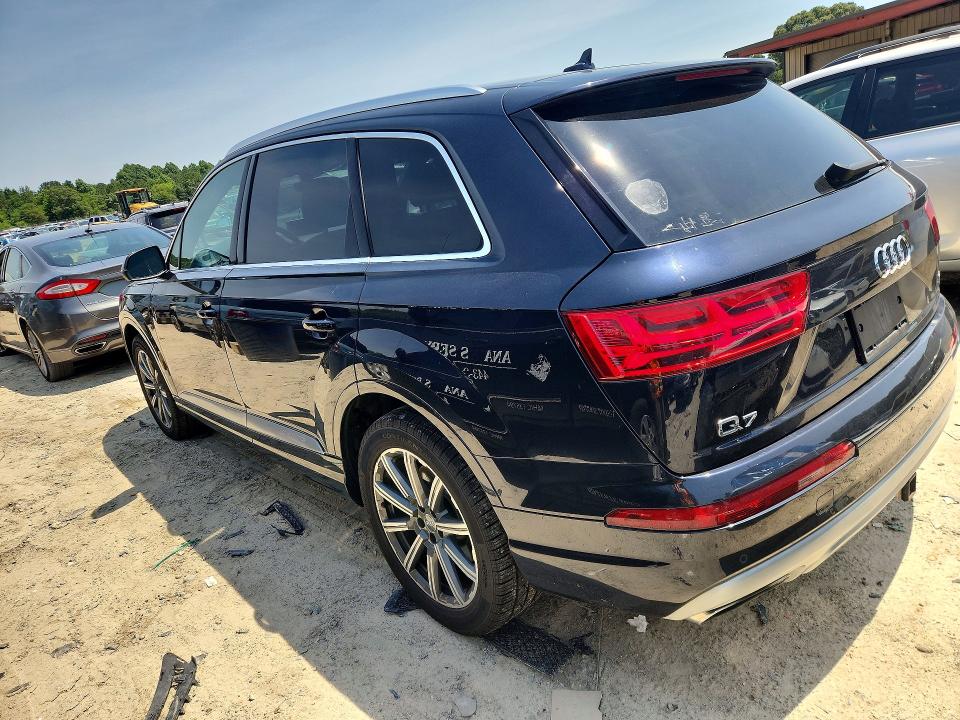 2017 Audi Q7 VIN WA1LAAF72HD057903 COPART salvage auction — SIDE, Salvage Title, sold $1,100 on 2026-07-21 (photo 2)