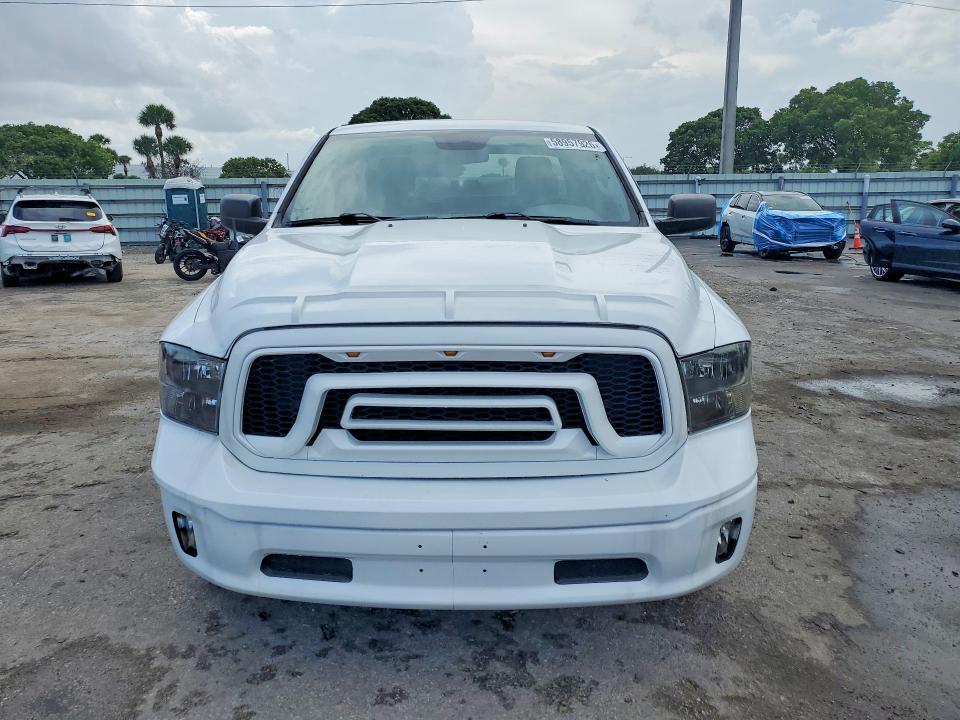 2019 Ram 1500 VIN 1C6RR6FG8KS581508 COPART salvage auction — MINOR DENT/SCRATCHES, Fl - Certificate Of Title (P), sold $14,500 on 2026-07-29 (photo 5)