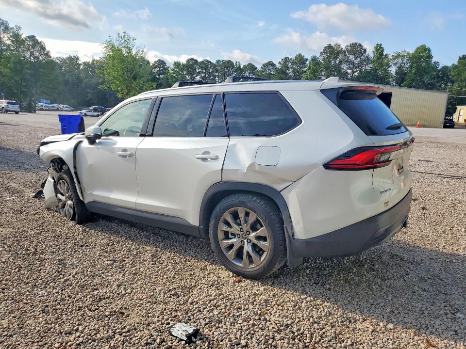 2024 Toyota Highlander VIN 5TDACAB56RS016403 COPART salvage auction — FRONT END, Nc - Salvage Certificate Of Title, sold $5,200 on 2026-07-31 (photo 2)