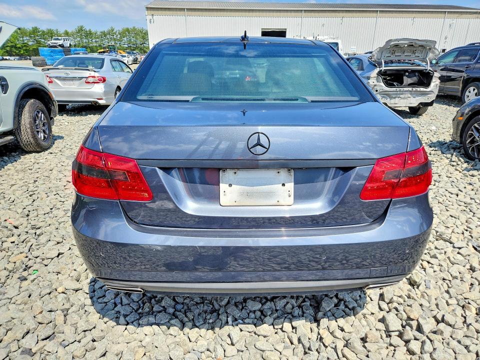 2010 Mercedes-benz E-klasse VIN WDDHF9AB5AA188666 COPART salvage auction — MINOR DENT/SCRATCHES, Nj - Certificate Of Title, sold $225 on 2026-07-27 (photo 6)