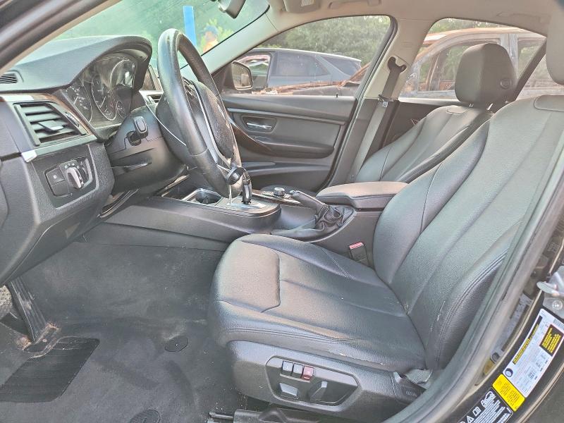 2014 BMW 3er VIN WBA3D5C57EKX96230 COPART salvage auction — NORMAL WEAR, IN - CERTIFICATE OF TITLE, sold $525 on 2026-07-30 (photo 7)