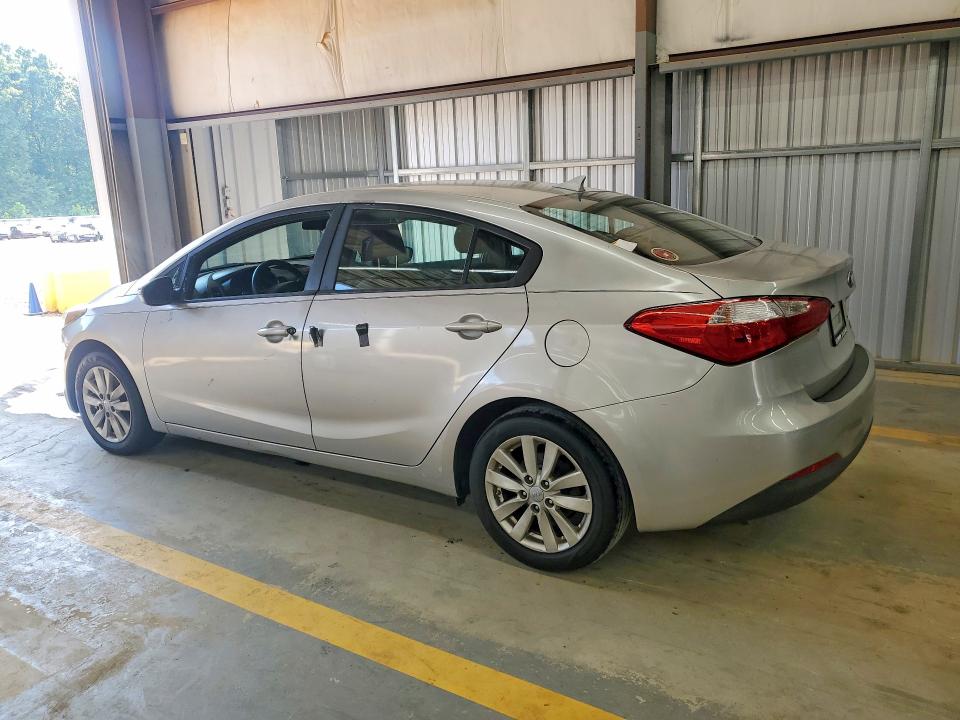 2014 Kia Forte VIN KNAFX4A69E5242700 COPART salvage auction — SIDE, Nc - Dealer Only Clean Title, sold $1,100 on 2026-07-08 (photo 2)