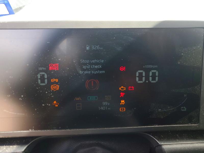 2026 Kia Niro VIN KNDCP3LE3T5357245 COPART salvage auction — REAR END, TX - CERTIFICATE OF TITLE, sold $5,400 on 2026-07-20 (photo 9)