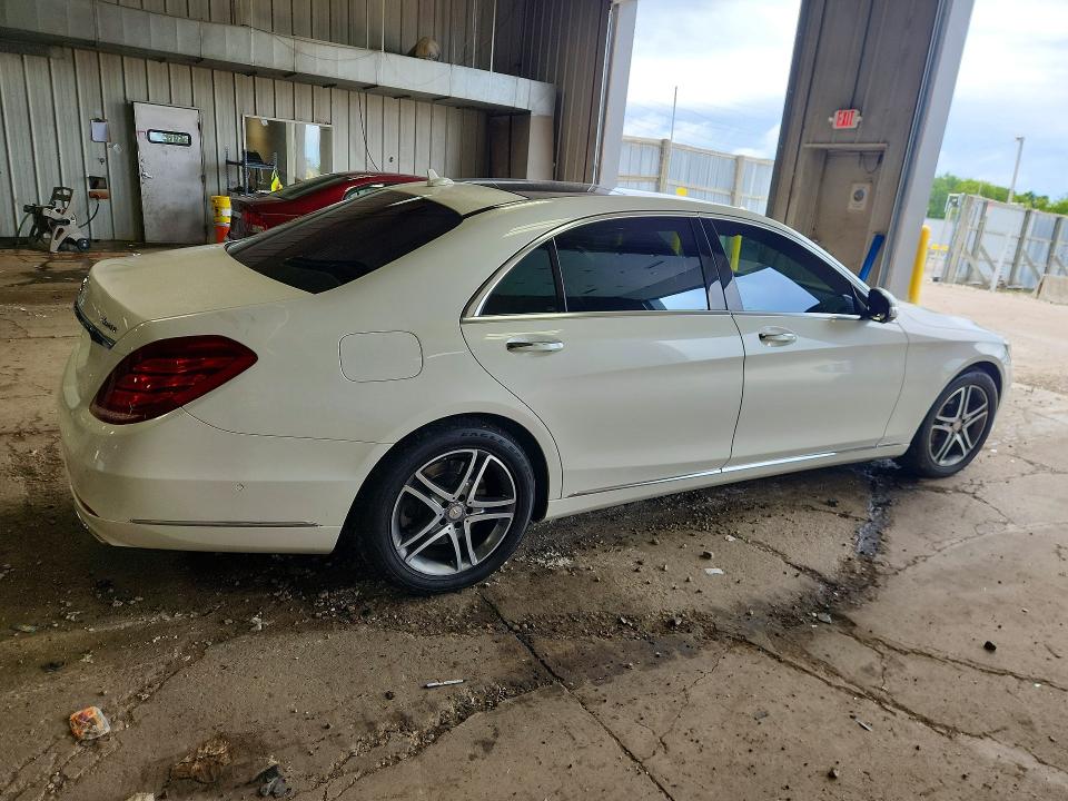 2016 Mercedes-benz VIN WDDUG8FB4GA265888 COPART salvage auction — MINOR DENT/SCRATCHES, Salvage Title, sold $500 on 2026-07-27 (photo 3)