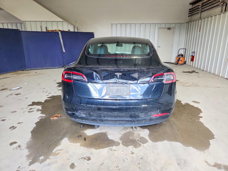 2022 Tesla Model 3 VIN 5YJ3E1EA1NF304419 COPART salvage auction — REAR END, MI - CERTIFICATE OF TITLE, sold $11,900 on 2026-07-15 (photo 6)