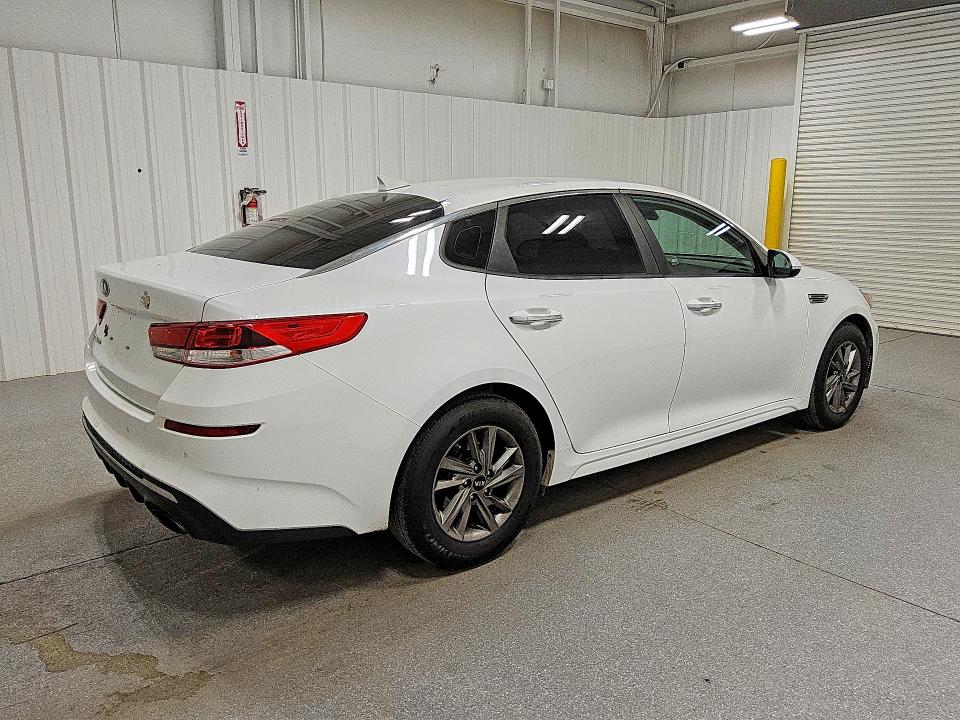 2020 Kia Optima VIN 5XXGT4L30LG438040 COPART salvage auction — SIDE, CA - CERTIFICATE OF TITLE, sold $4,900 on 2026-07-09 (photo 3)