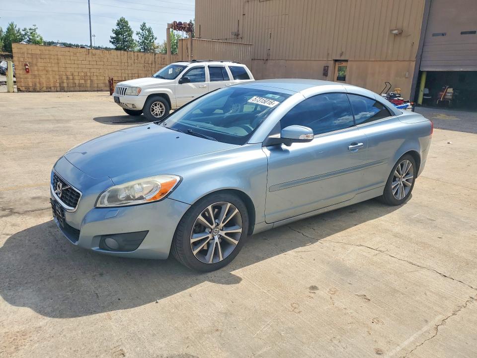 2011 Volvo C70 VIN YV1672MC0BJ109510 COPART salvage auction — MINOR DENT/SCRATCHES, Sc - Cert Of Title-Salvage, sold $475 on 2026-07-18 (photo 1)