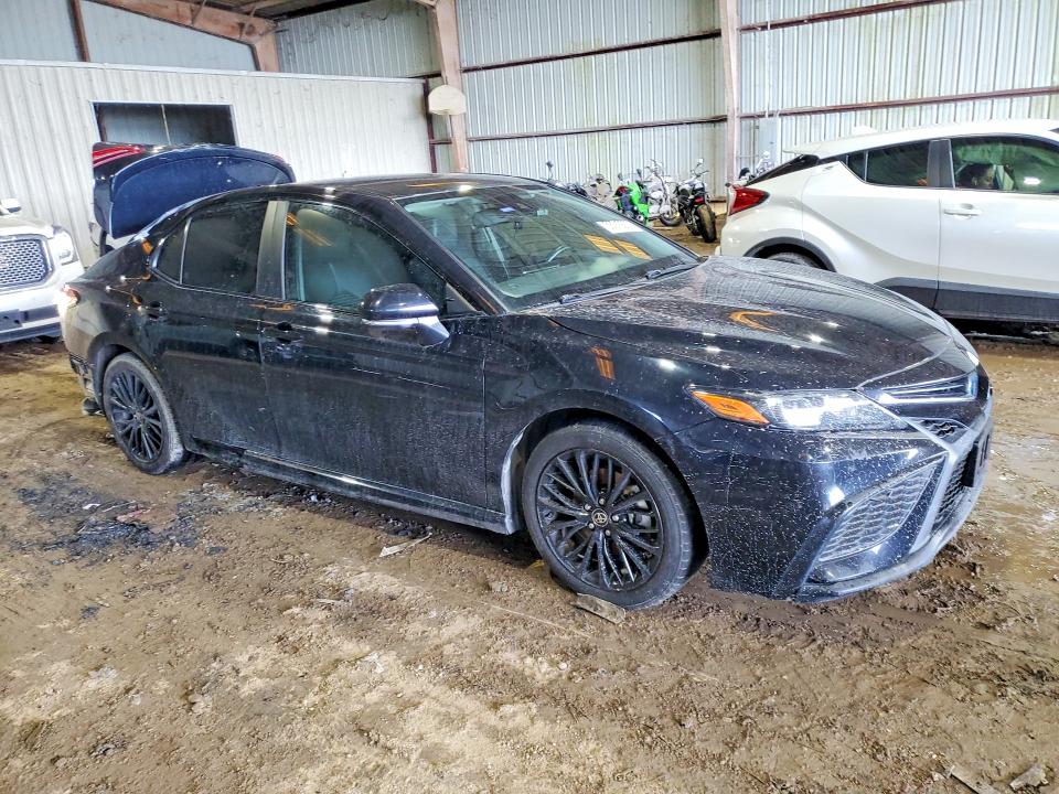 2022 Toyota Camry solara VIN 4T1T31AK7NU032594 COPART salvage auction — REAR END, Tx - Salvage Vehicle Title, sold $10,700 on 2026-08-06 (photo 4)