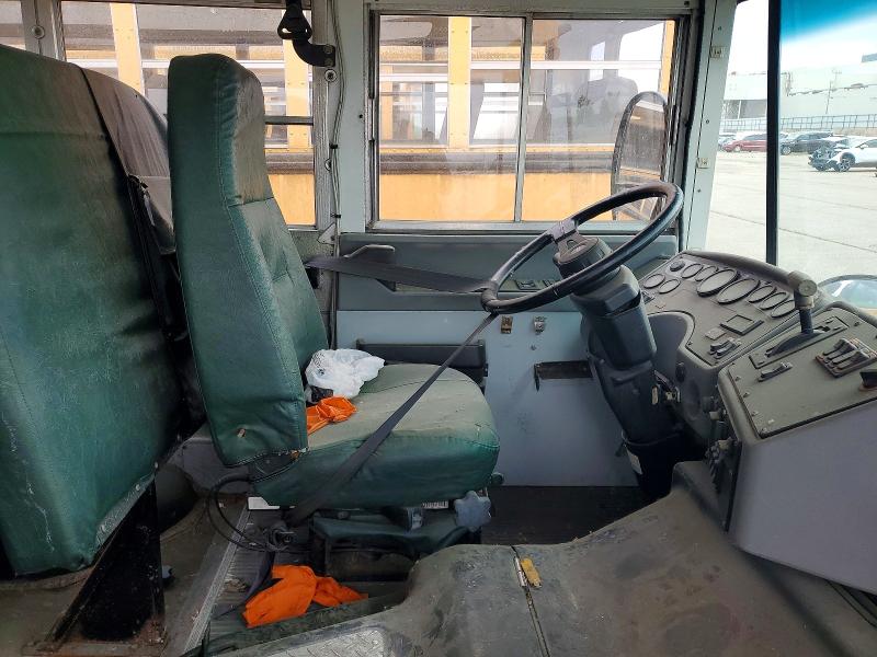2005 Blub VIN 1BABHCKAX5F228319 COPART salvage auction — NORMAL WEAR, OH - CERTIFICATE OF TITLE, sold $1,400 on 2026-07-29 (photo 5)