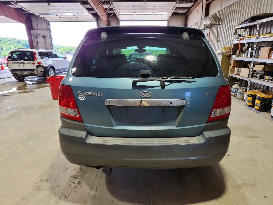 2003 Kia Sorento VIN KNDJC733035167931 COPART salvage auction — UNDERCARRIAGE, PA - CERT OF TITLE, sold $350 on 2026-07-02 (photo 6)